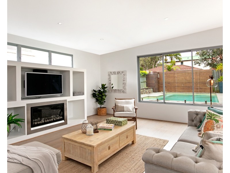 124 Abbott Road, North Curl Curl NSW 2099