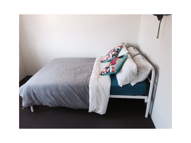 7/16 Wyadra Avenue, Freshwater NSW 2096