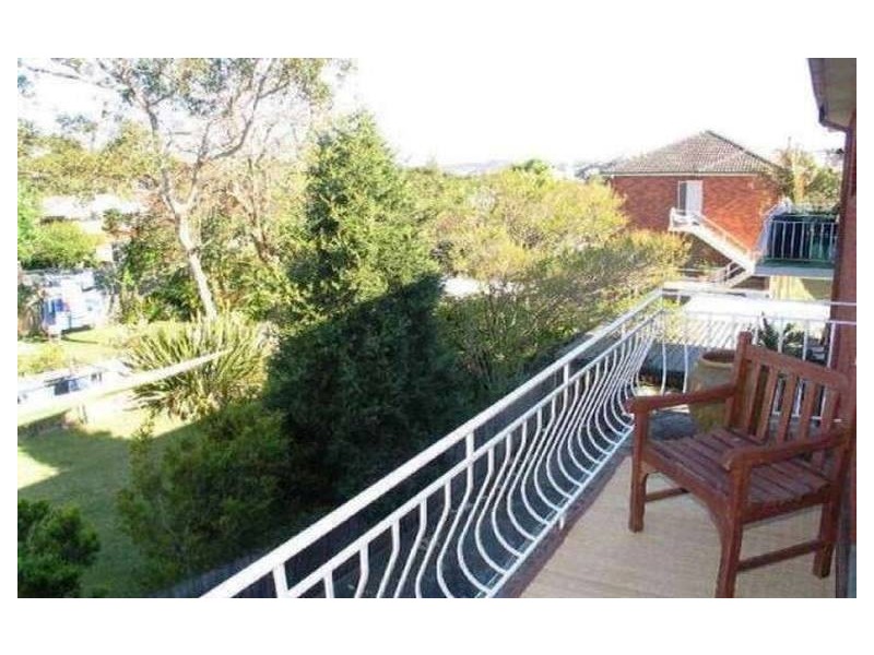 7/16 Wyadra Avenue, Freshwater NSW 2096