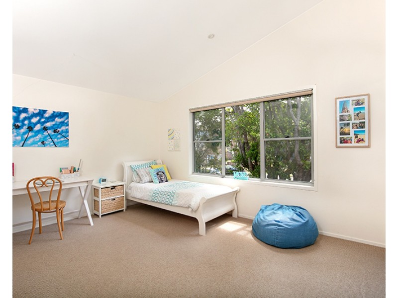 39 Bellevue Parade, North Curl Curl NSW 2099