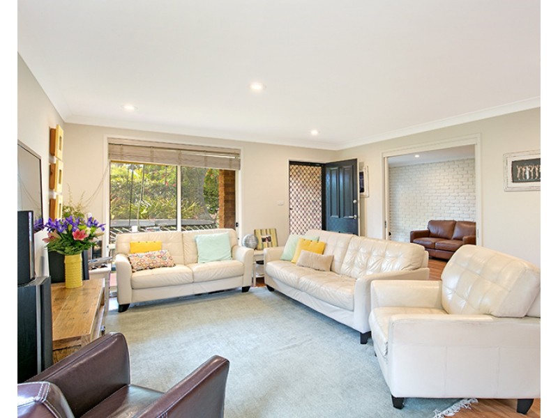 128 Abbott Road, North Curl Curl NSW 2099