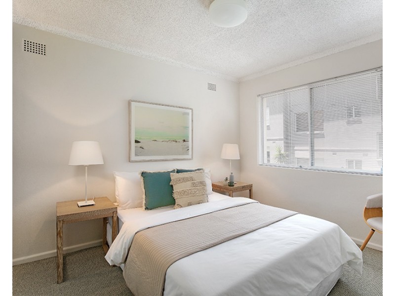 6/41 Ocean View Road, Freshwater NSW 2096