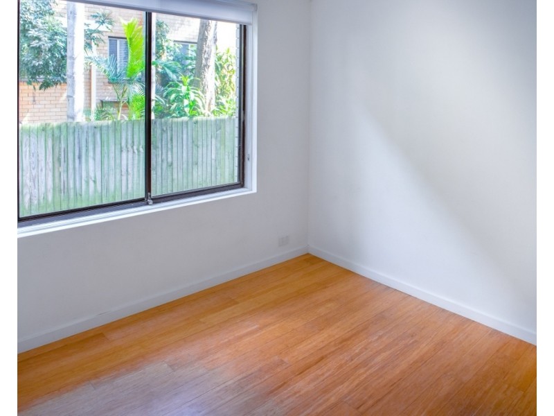 2/18 Clarke Street, Narrabeen NSW 2101