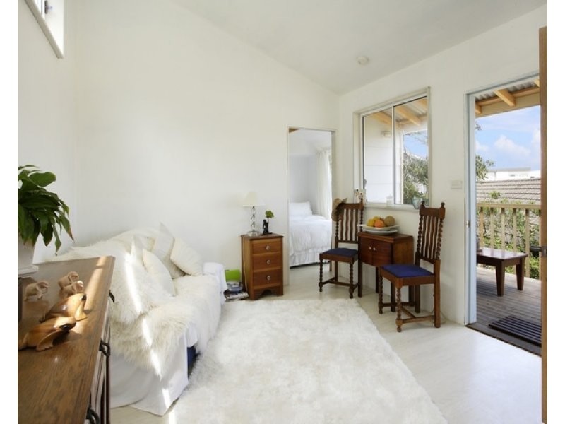 12a The Drive, Freshwater NSW 2096