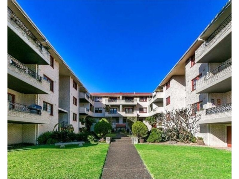 12/1 Boronia Street, Dee Why NSW 2099