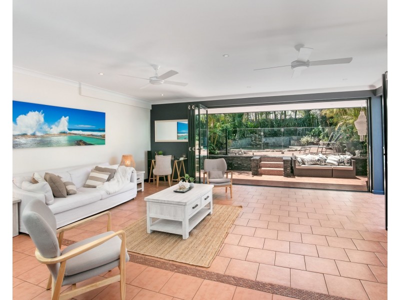 81 Wyndora Avenue, Freshwater NSW 2096