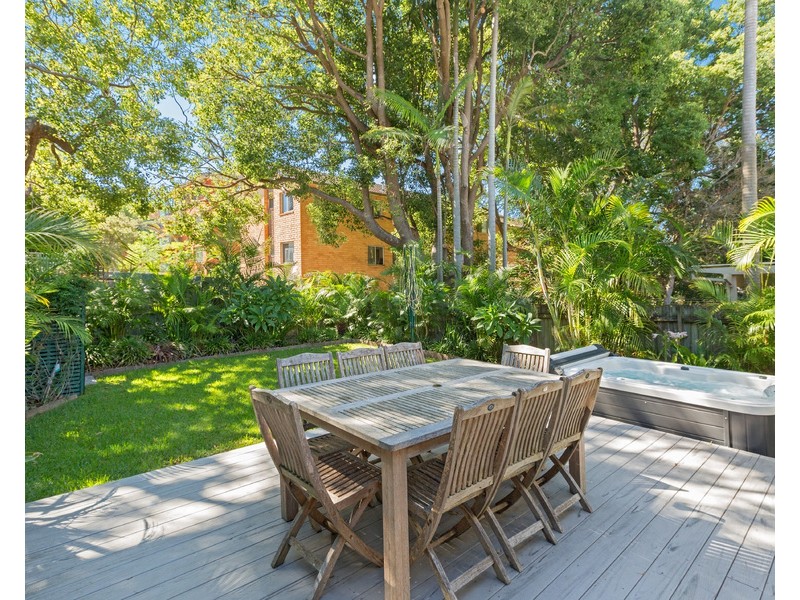 11 Eric Street, Freshwater NSW 2096