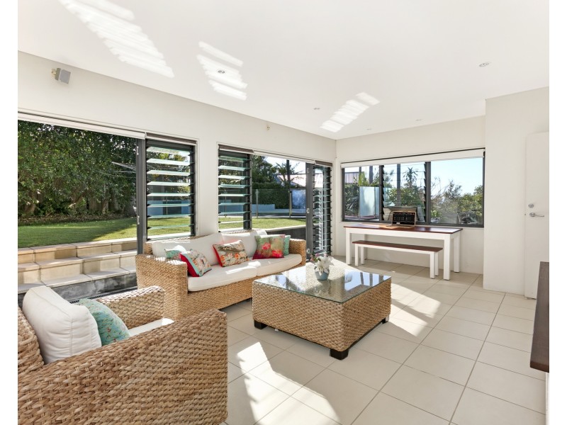 10A Rabaul Road, North Curl Curl NSW 2099