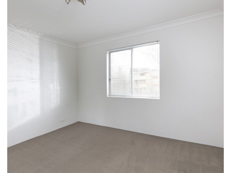 4/6 Grafton Crescent, Dee Why NSW 2099