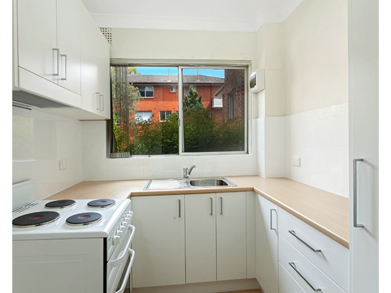 8/58 Pacific Parade, Dee Why NSW 2099