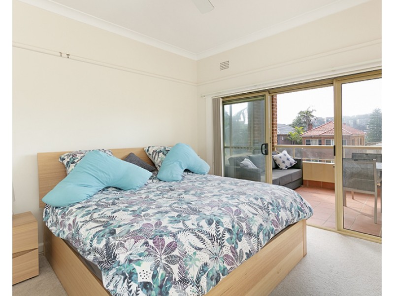 2/33 Moore Road, Freshwater NSW 2096