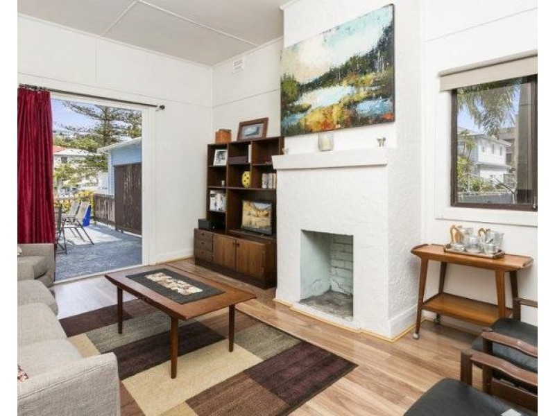 40 Kooloora Avenue, Freshwater NSW 2096