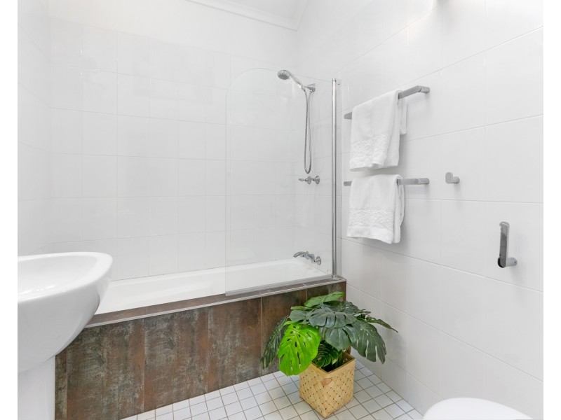 107B Soldiers Avenue, Freshwater NSW 2096