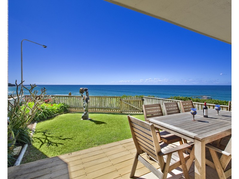 6/2-4 Beach Street, Curl Curl NSW 2096