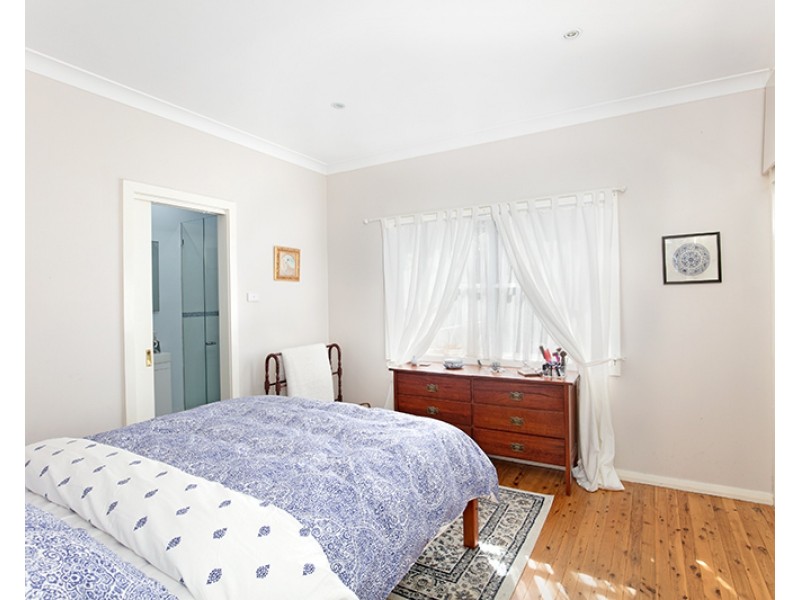 5 Inglebar Avenue, Allambie Heights NSW 2100