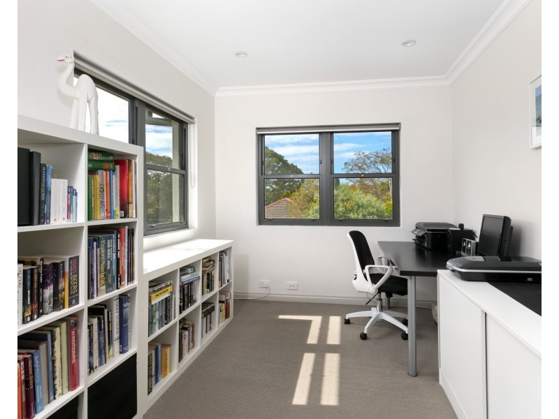 100 West Street, Balgowlah NSW 2093