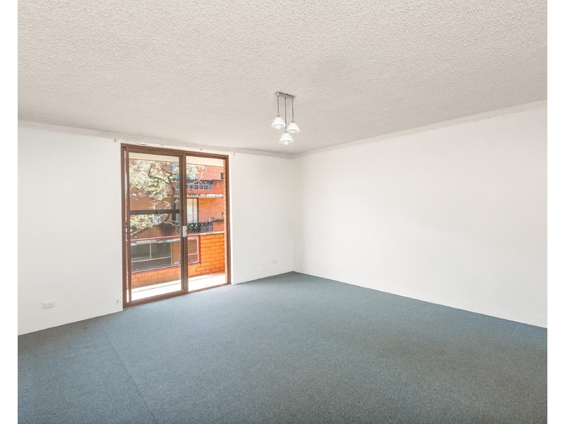 4/92 Wyadra Avenue, Freshwater NSW 2096