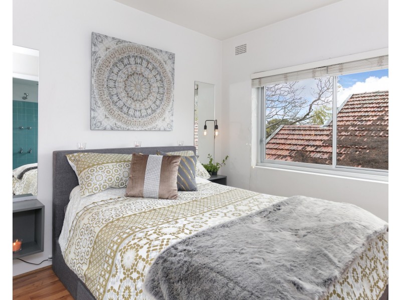 2/17 Mitchell Road, Mosman NSW 2088