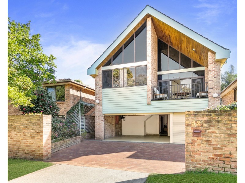52 Playfair Road, North Curl Curl NSW 2099
