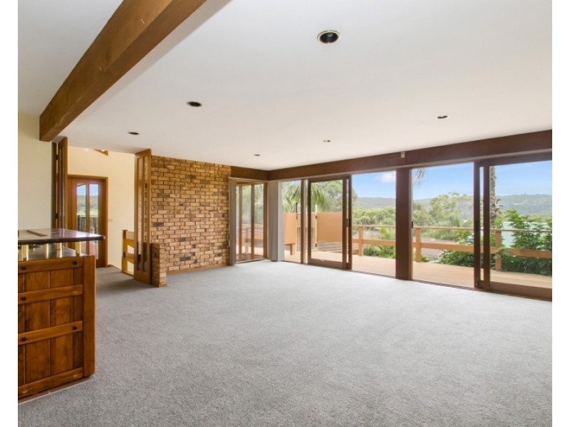 28 James Wheeler Place, Wheeler Heights NSW 2097