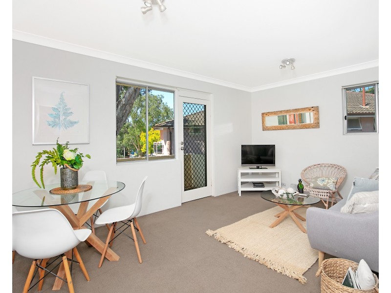 4/6 Grafton Crescent, Dee Why NSW 2099