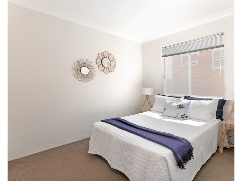 4/6 Grafton Crescent, Dee Why NSW 2099