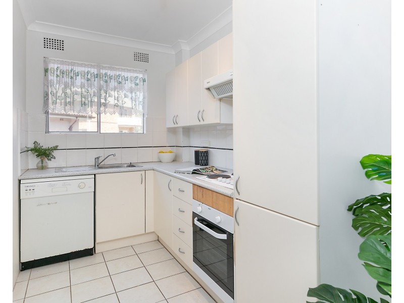 4/6 Grafton Crescent, Dee Why NSW 2099