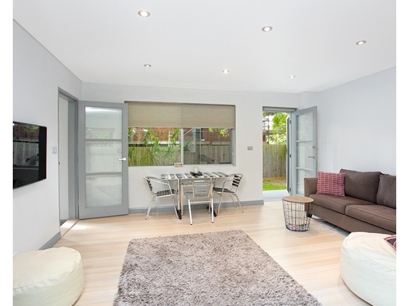 2/66 Soldiers Avenue, Freshwater NSW 2096