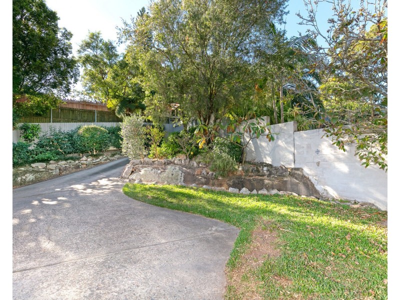 2 Young Crescent, Frenchs Forest NSW 2086