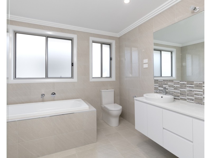 101a Wyuna Avenue, Freshwater NSW 2096