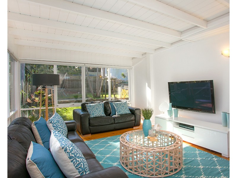 32 Parr Avenue, North Curl Curl NSW 2099