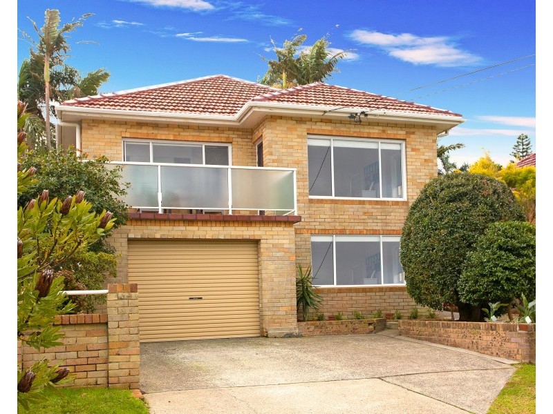 32 Parr Avenue, North Curl Curl NSW 2099