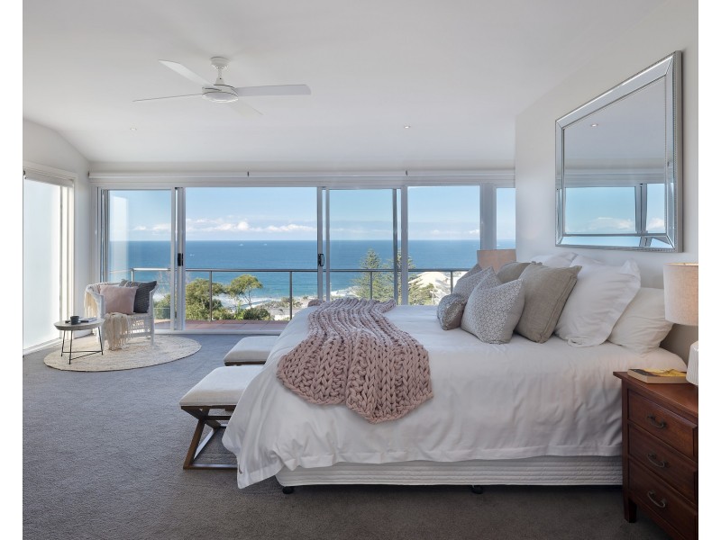 9 Loch Street, Freshwater NSW 2096