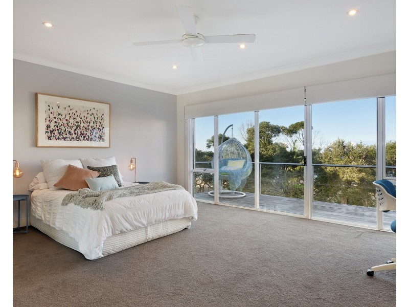 9 Loch Street, Freshwater NSW 2096