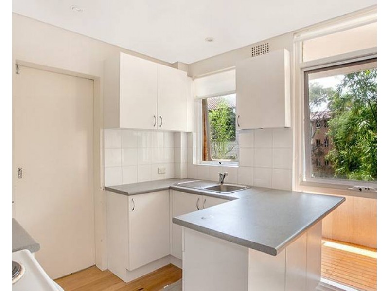 10/91 Pacific Parade, Dee Why NSW 2099