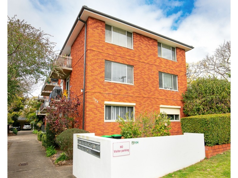 10/104 Wyadra Avenue, Freshwater NSW 2096