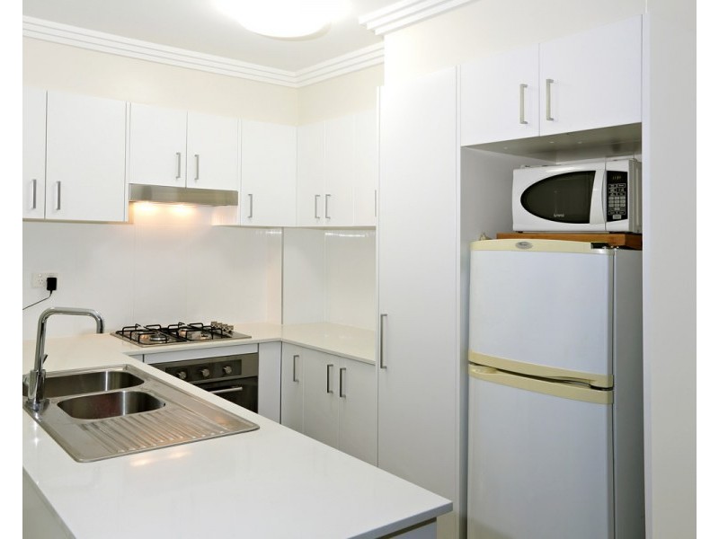 17/26-28 Shackel Avenue, Brookvale NSW 2100