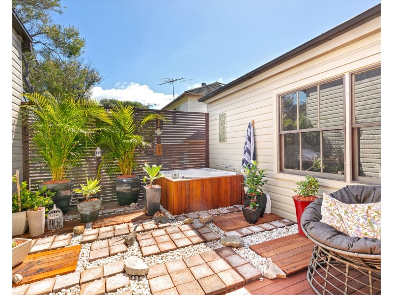 40 Wyndora Avenue, Freshwater NSW 2096