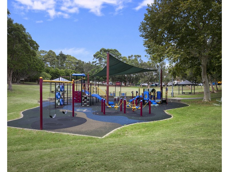 40 Wyndora Avenue, Freshwater NSW 2096