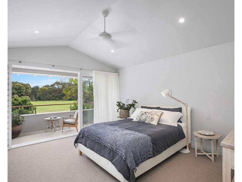 25 Stirgess Avenue, Curl Curl NSW 2096