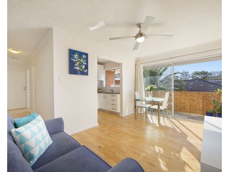 21/4 Greenwood Place, Freshwater NSW 2096