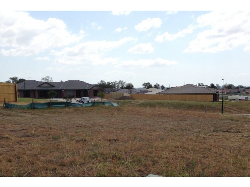 Yamanto QLD 4305