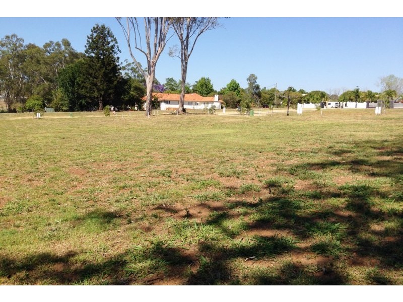 Bridgeman Downs QLD 4035