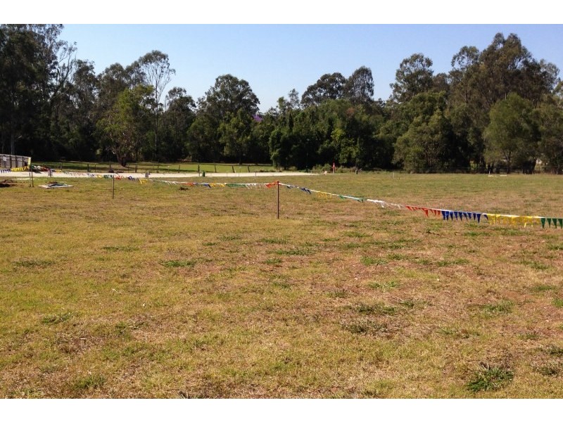 Bridgeman Downs QLD 4035