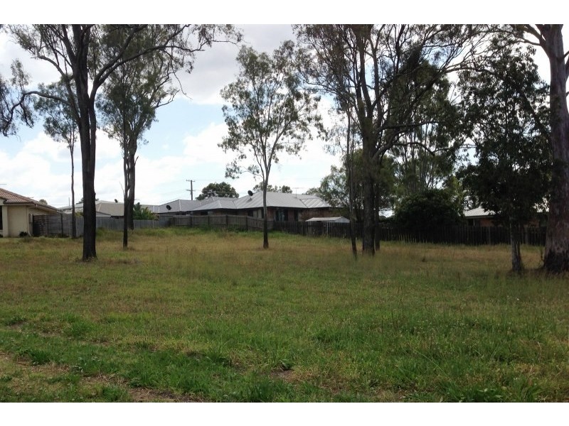 Yamanto QLD 4305