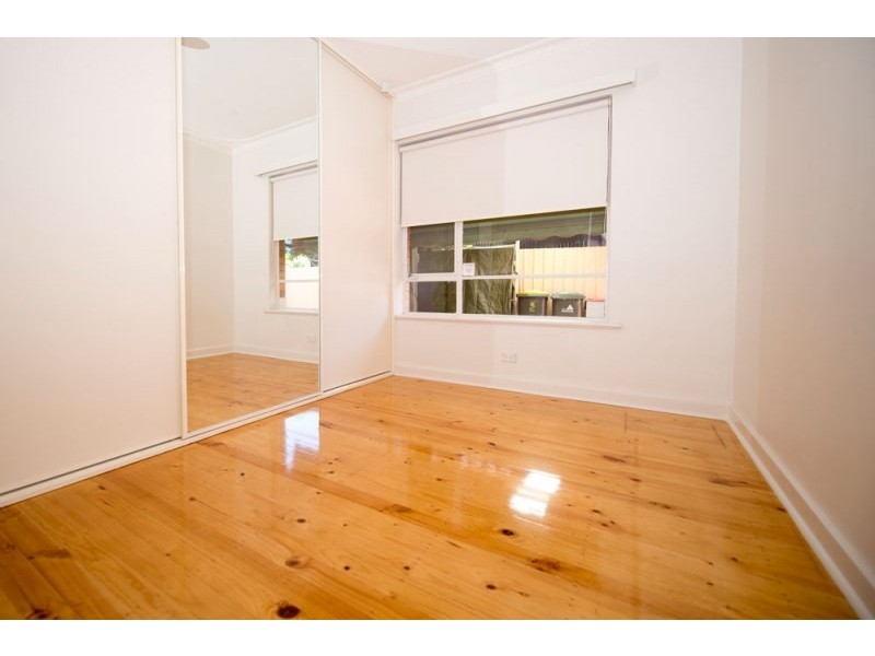 26 Deepdene Street, Mitchell Park SA 5043