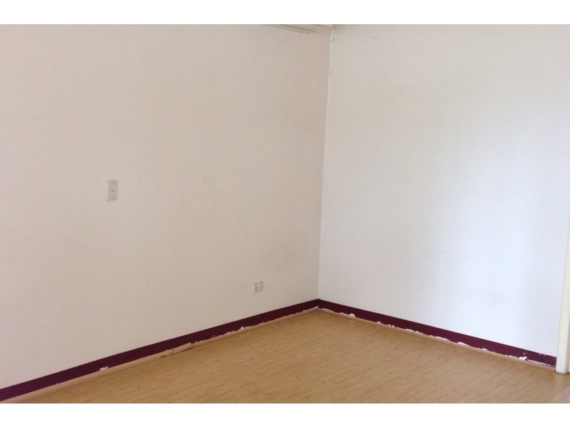 12B Olga Road, Maddington WA 6109