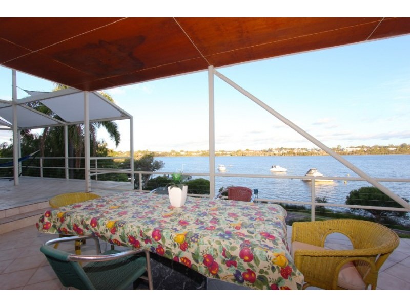 41 The Esplanade, Mount Pleasant WA 6153