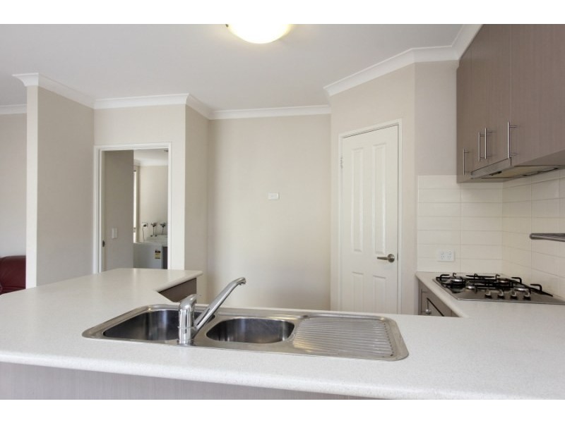 D/16 Pollard Street, Glendalough WA 6016