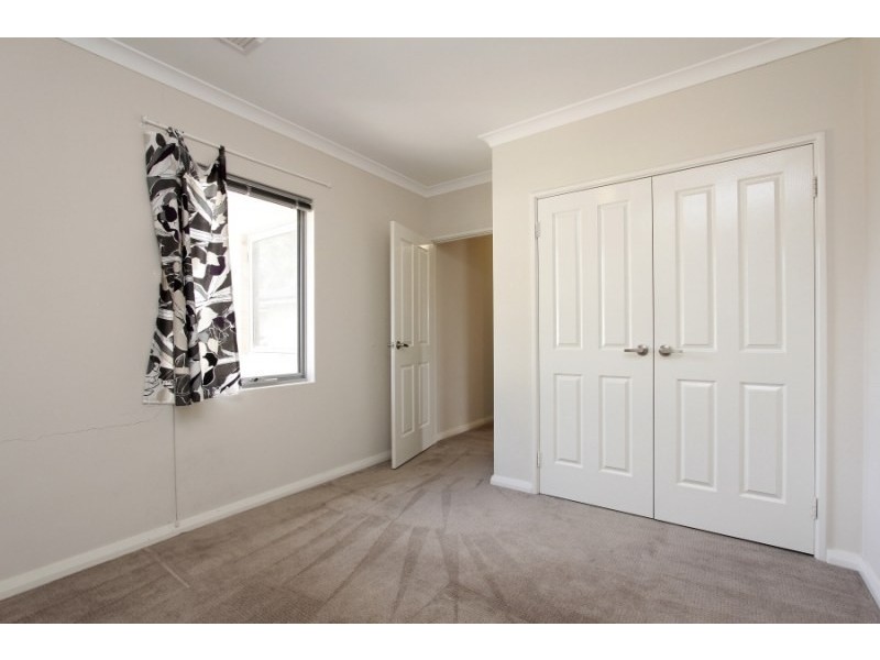 D/16 Pollard Street, Glendalough WA 6016